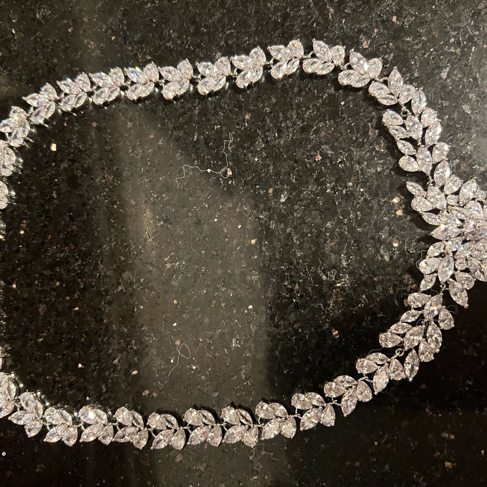Anna Bellagio Ferida Floral Necklace (Wedding)